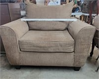 Oversized Chair (Great Condition)