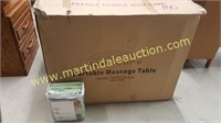 Saloniture Portable Massage Table
 & Sheets