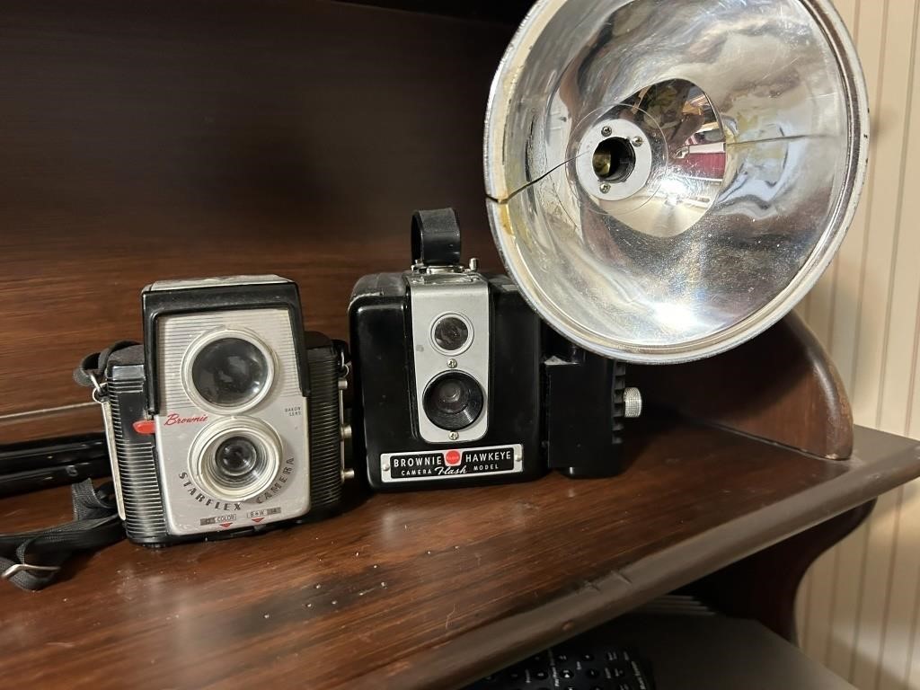 Vintage Kodak Brownie Hawkeye