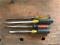 4 large flathead screwdrivers