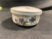 Hankook Vintage Korean Porcelain Purple Trinket