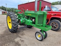John Deere "G" gas tractor, set up for pulling
