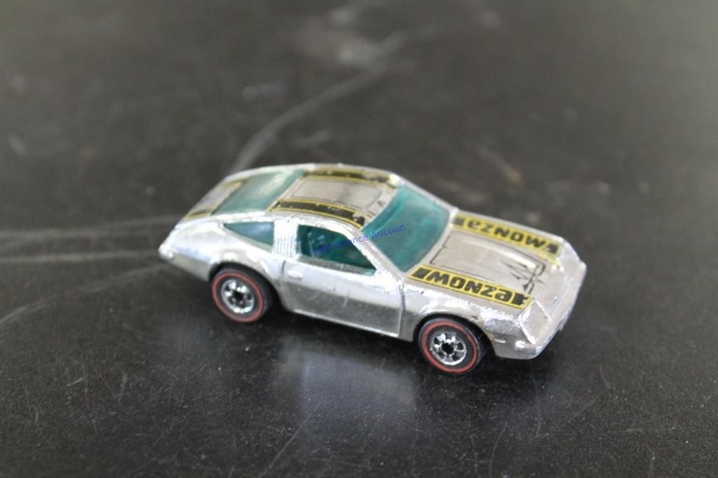 Hot Wheels Redline Chevy Monza 2+2