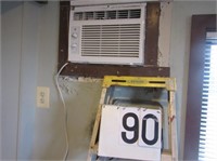 GE Window Air Conditioner Unit