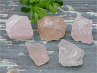 ROSE QUARTZ ROCK STONE LAPIDARY SPECIMEN