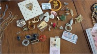 Assorted Brooches and pins