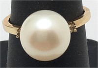 10k Gold And Pearl Ring