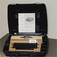 Vtg SEARS Electric Portable Typewriter w/ Case