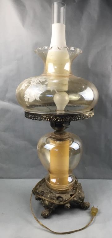 Hurricane lamp