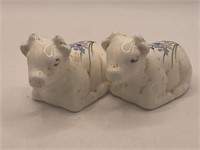 Salt & Pepper Shaker Set