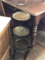 EDWARDIAN 3 TIER MUFFIN STAND