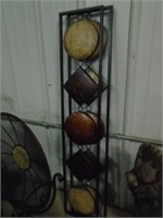 PAIR OF METAL WALL DECOR