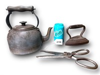 Atq. Iron, Tea Kettle & Scissors