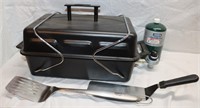 Char-Broil Table Top Gas Grill,  w/ Accessories