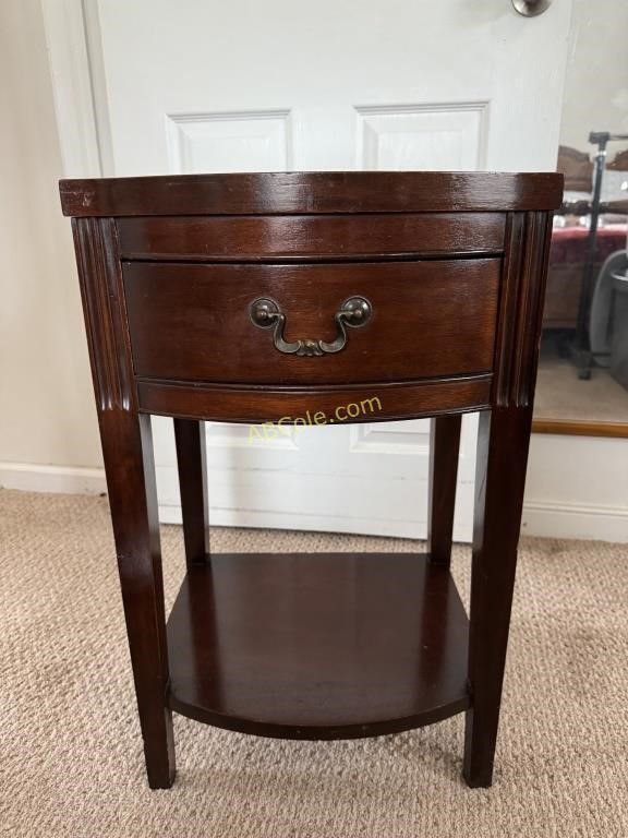 Vintage accent table, Measures: 16"W x 13.5"D x