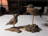 2 carved duck decoys