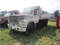 1987 Ford F700 S/A Dump Truck,
