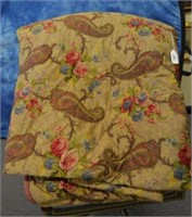 Queen Size Floral Coverlet