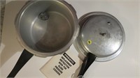 Vintage Mirro-Matic "4" pressure sauce pan