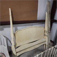 Vintage full size French Provincial bed
