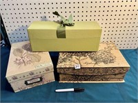 3 GIFT BOXES