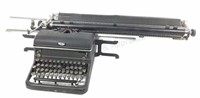 Vintage Royal Manual Typewriter, 31.5in Carriage
