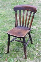Spade back oak kitchen chair