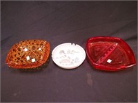 Three mid-century ashtrays: 7" Sasha Brastoff