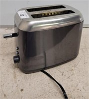 BLACK AND DECKER TOASTER