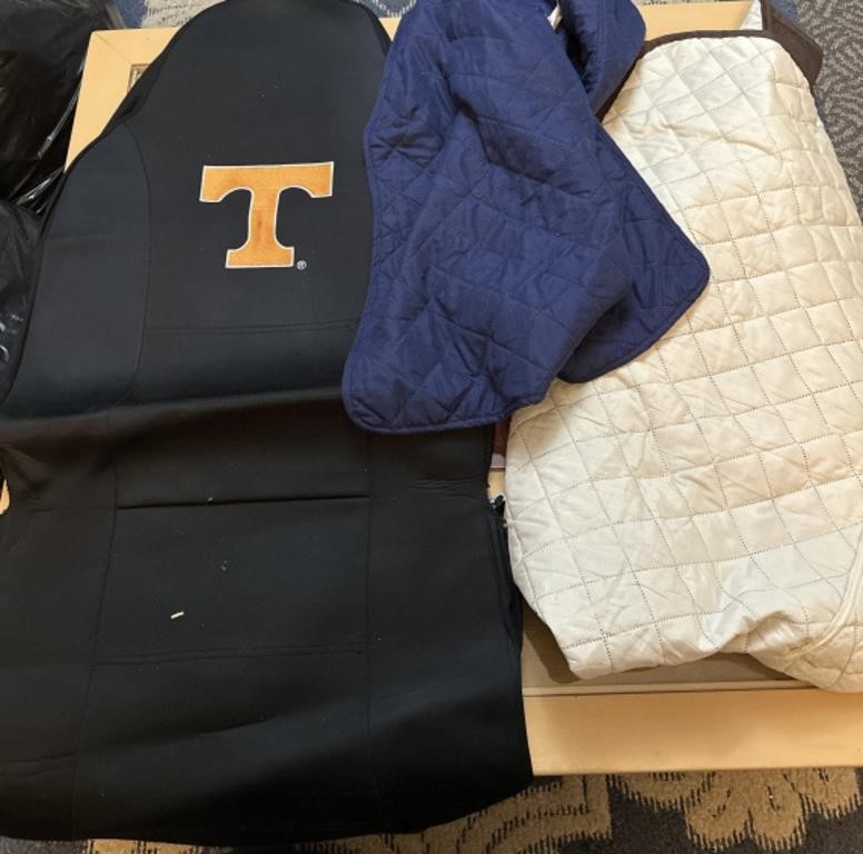 1 Tennessee car seat cover and 2 chair covers