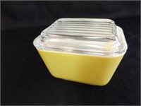 Pyrex Yellow ½  Cup Dish with Lid
