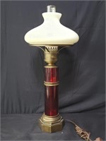 Vintage electric hurricane table lamp