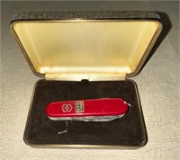 GTE Victorinox Swiss Army Knife