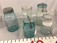 Mason pint ice blue glass jar, Ball blue or