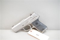 (R) Ruger P93DC 9mm Pistol