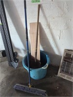 Plastic Wash Tub Broom And Shovel Located 112