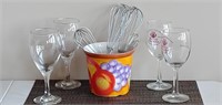 Nice ceramic fruit themed utensil holder with 5