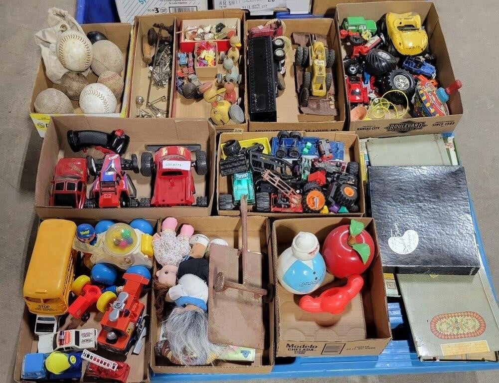 PALLET OF ASSORTED TOYS