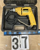 DeWalt 3/8” Electric drill
