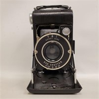 Vtg 1940s Kodak Vigilant Junior SIX 20 Camera