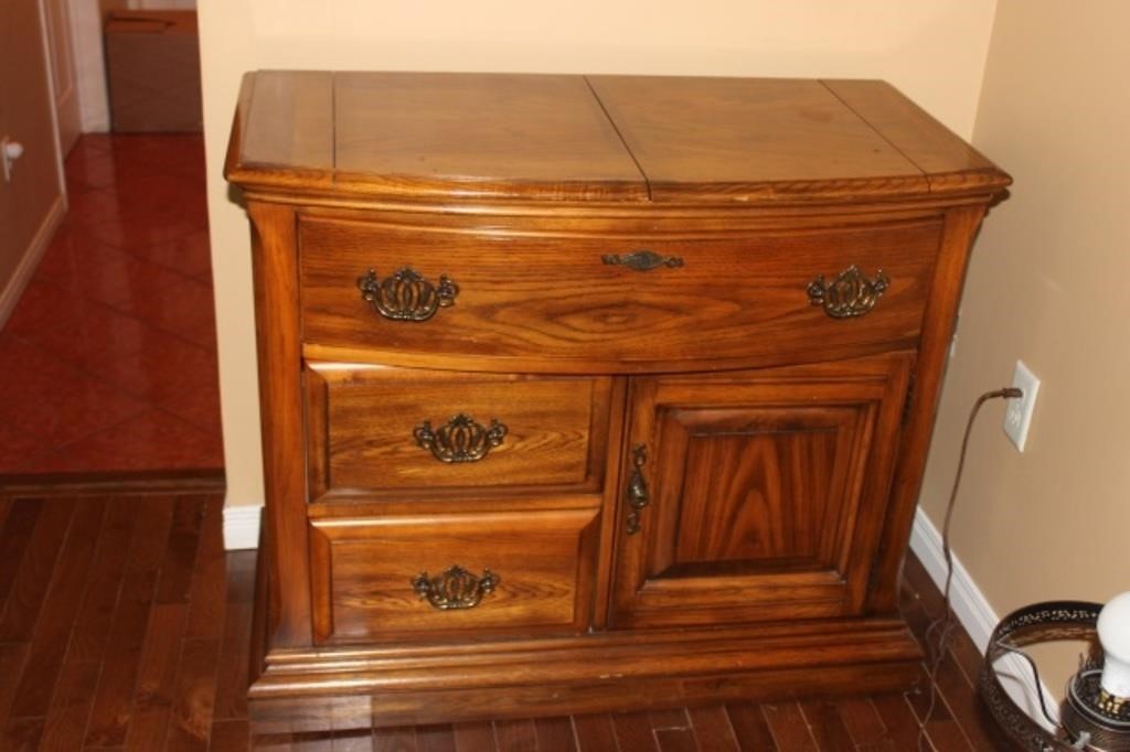 3 Drawer Sklar Peppler Serving Cabinet