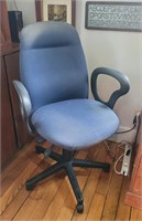 Dark blue office chair - needs cleaning