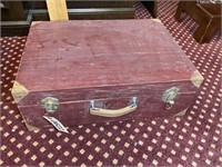 VINTAGE WOODEN SUITCASE BOX WITH 3 COMPARTMENTS AP