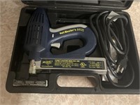 Arrow electric nail gun with nails and case works