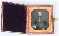 CIVIL WAR 1/6TH PLATE AMBROTYPE UNION SOLDIER
