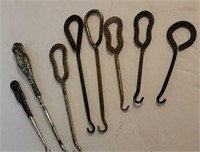 Button hooks incl 2 sterling & local