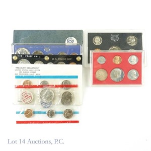 U.S. Mint Sets (5)
