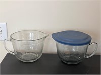 2 8 cup batter bowls measuring cups