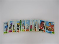 (53) 1968 Topps Football Cards