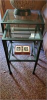 2 Sets of 2 nesting tables